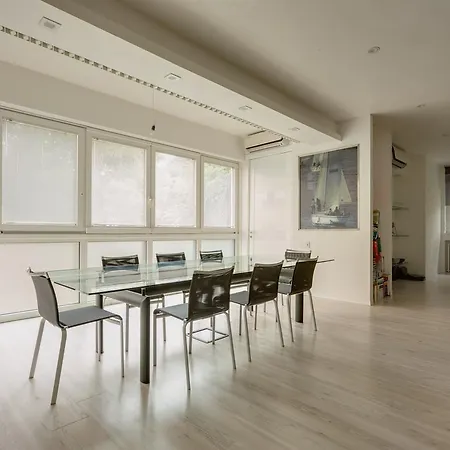 Apartment Lp 200